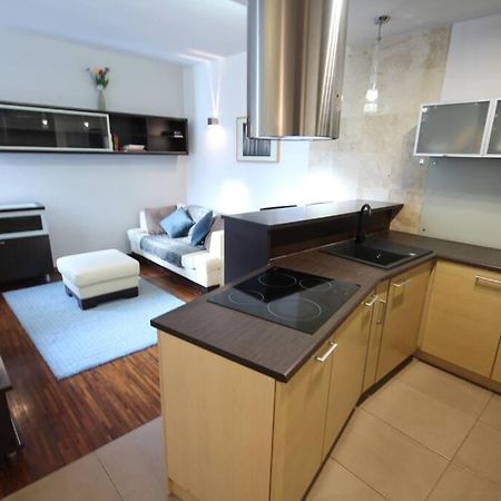 شقة Parkowy Apartament فروتسواف المظهر الخارجي الصورة
